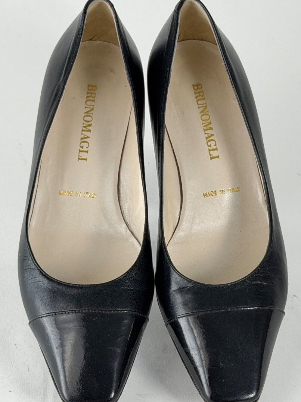 Bruno Magli Black Leather Cap Toe Pumps Block Heel Made in Italy Vintage Size 37